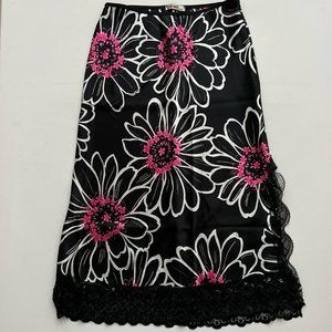 Papaya Clothing Lace  Floral Skirt